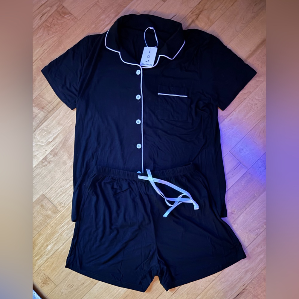 Women’s Black Pajama Set with White Trim | Size M and Size XL | NWT